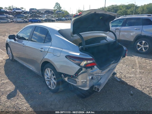 Toyota CAMRY LE 2023 4T1C11AK9PU821077 Image 3