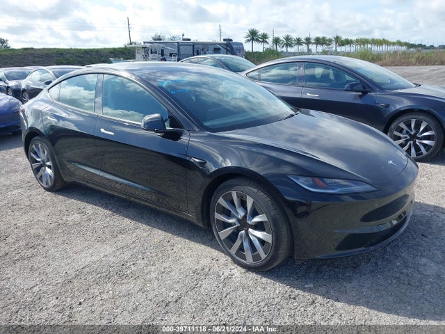 2024 TESLA MODEL 3 5YJ3E1EA2RF752352 Photo 0