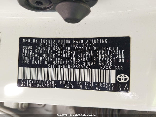 Toyota COROLLA SE 2017 5YFBURHE6HP599666 Image 9
