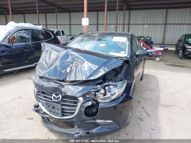 3MZBN1V39JM201877 Mazda Mazda3 Touring