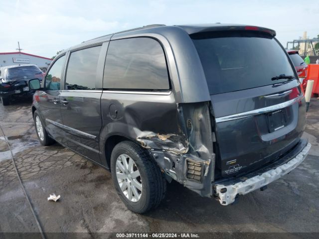 2C4RC1BG5GR300180 Chrysler Town & Country Touring