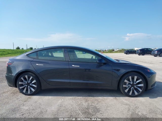 Tesla Model 3 Rear-wheel Drive 2024 5YJ3E1EA4RF752501 Image 18