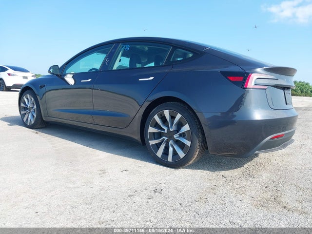2024 TESLA MODEL 3 5YJ3E1EA4RF752501 Photo 2