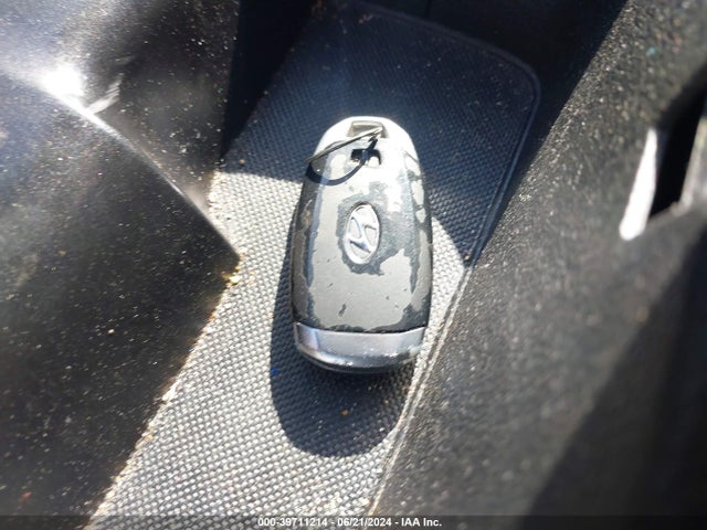 5NMS33AD8LH190251 Hyundai Santa Fe Sel