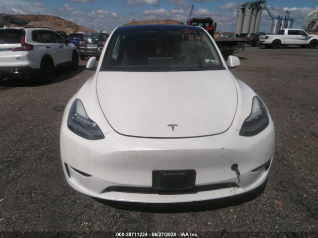 7SAYGAEE3NF381136 Tesla Model Y Long Range Dual Motor All-wheel Drive