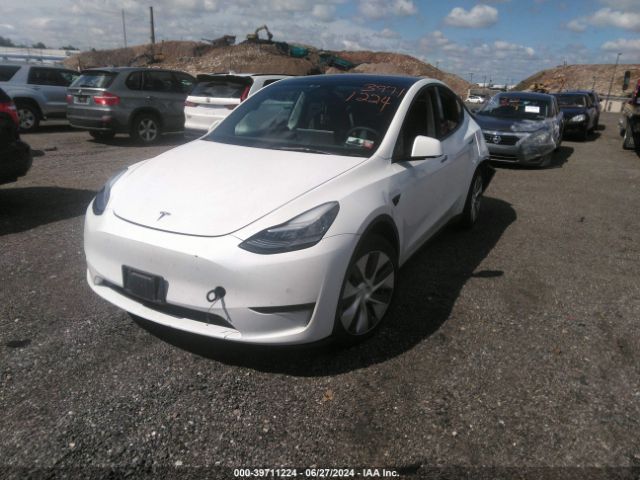 7SAYGAEE3NF381136 Tesla Model Y Long Range Dual Motor All-wheel Drive