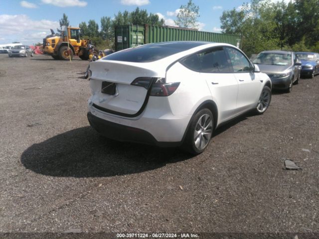 7SAYGAEE3NF381136 Tesla Model Y Long Range Dual Motor All-wheel Drive