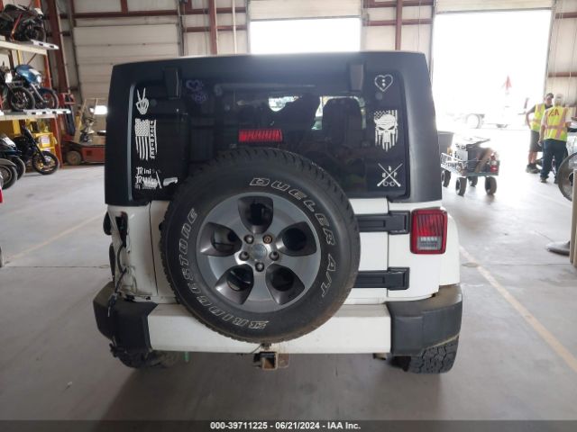 1C4BJWEG3GL163667 Jeep Wrangler Unlimited Sahara