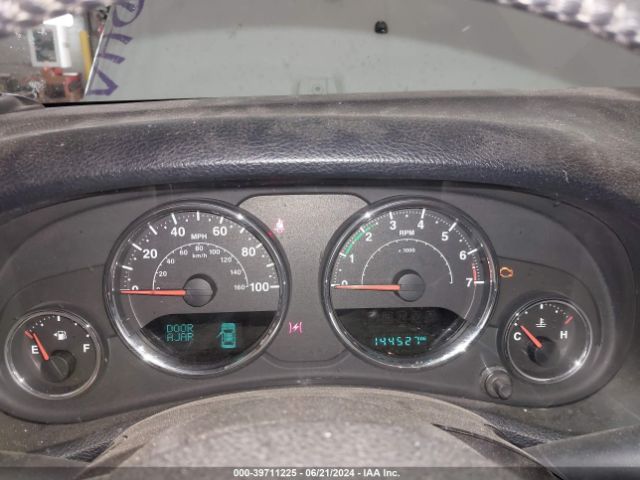 1C4BJWEG3GL163667 Jeep Wrangler Unlimited Sahara