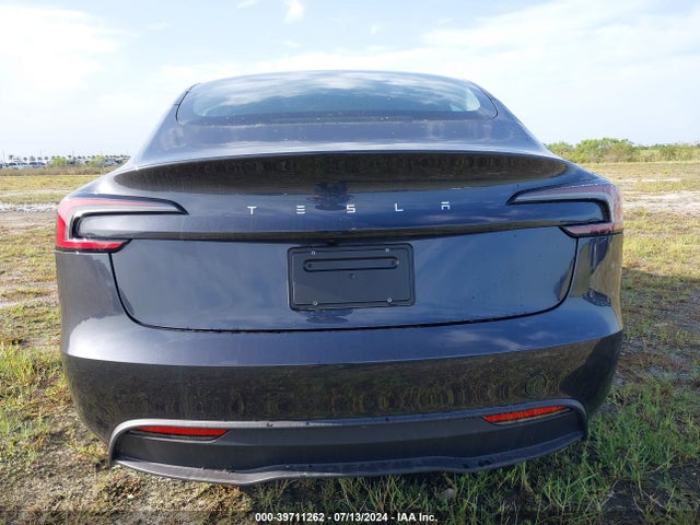 Tesla Model 3 Rear-wheel Drive 2024 5YJ3E1EA5RF752507 Image 18