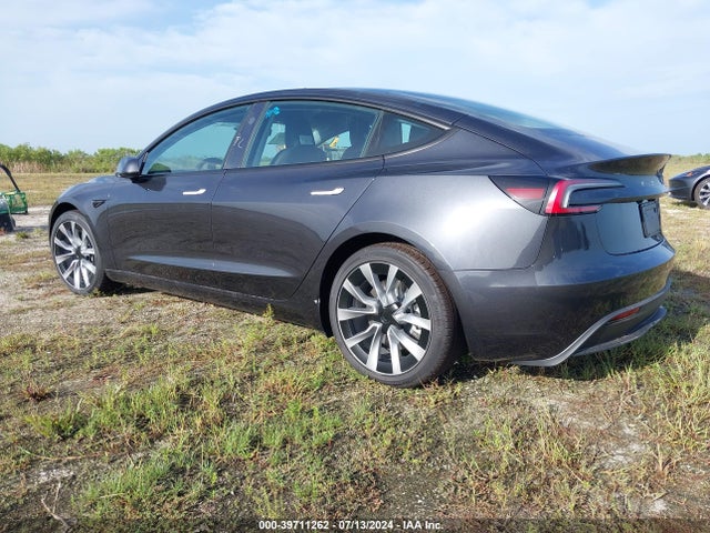 2024 TESLA MODEL 3 5YJ3E1EA5RF752507 Photo 2
