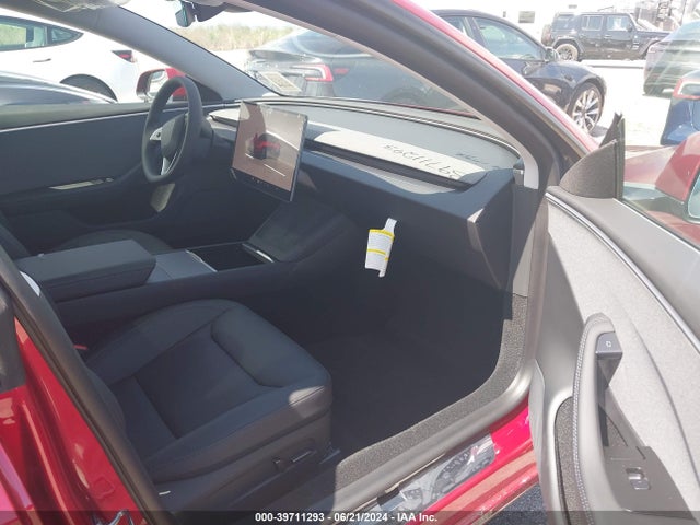 2024 TESLA MODEL 3 5YJ3E1EA5RF752605 Photo 4