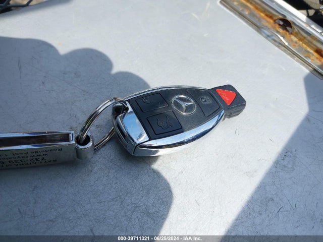 55SWF4KB7FU005865 Mercedes-Benz C 300 4matic/luxury 4matic/sport 4matic