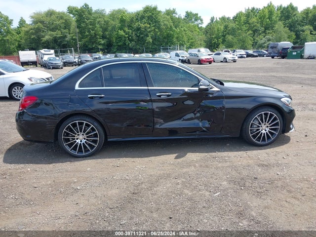 55SWF4KB7FU005865 Mercedes-Benz C 300 4matic/luxury 4matic/sport 4matic