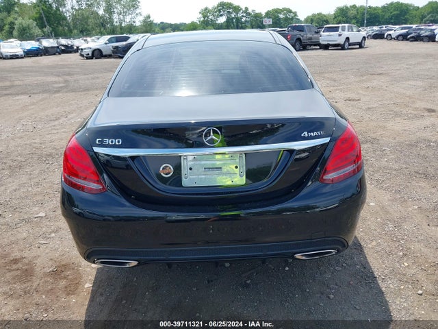 55SWF4KB7FU005865 Mercedes-Benz C 300 4matic/luxury 4matic/sport 4matic