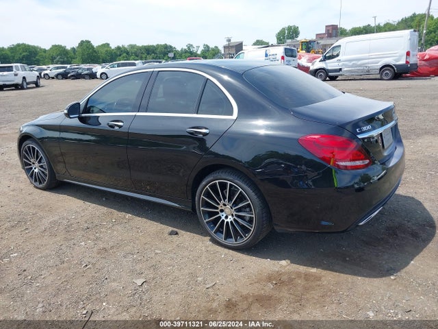55SWF4KB7FU005865 Mercedes-Benz C 300 4matic/luxury 4matic/sport 4matic