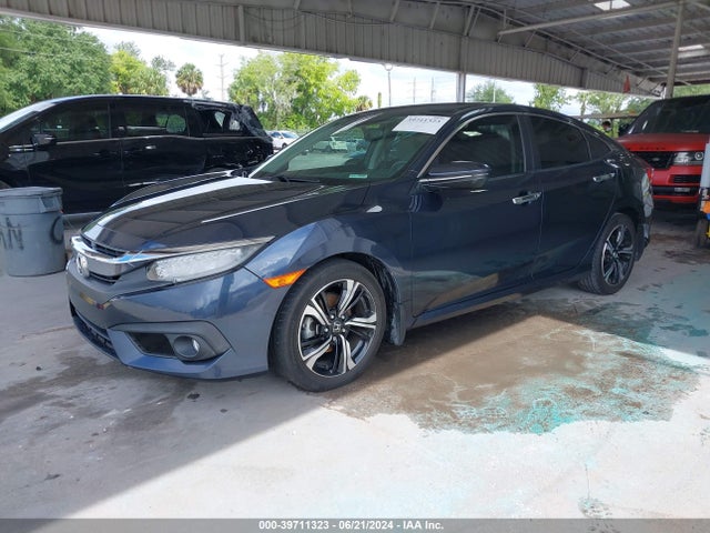 Honda Civic Touring 2017 19XFC1F98HE010484 Image 2