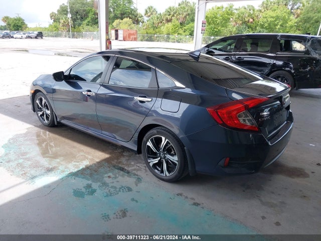 Honda Civic Touring 2017 19XFC1F98HE010484 Image 3