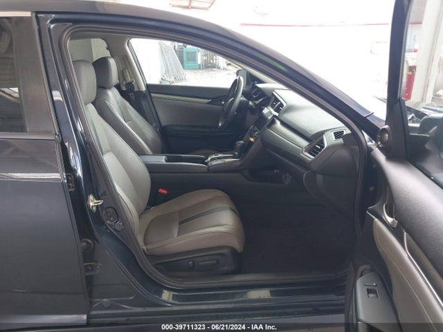 Honda Civic Touring 2017 19XFC1F98HE010484 Image 5