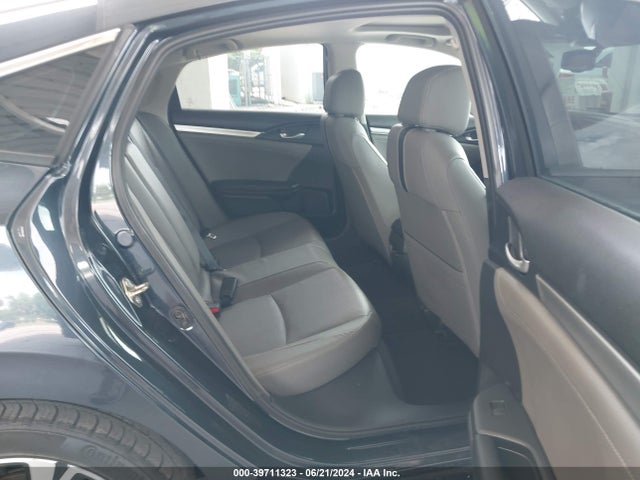 Honda Civic Touring 2017 19XFC1F98HE010484 Image 8
