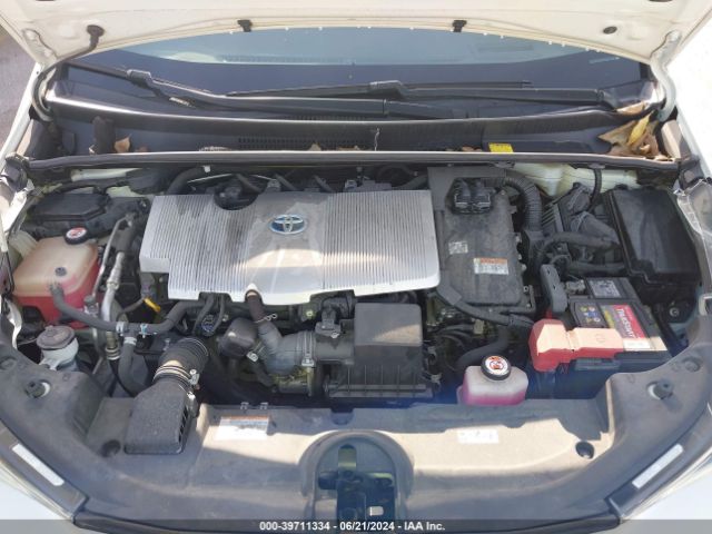 JTDKARFU7J3546380 Toyota Prius Four