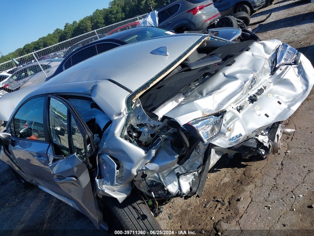 Toyota COROLLA LE 2024 5YFB4MDE8RP102708 Image 3