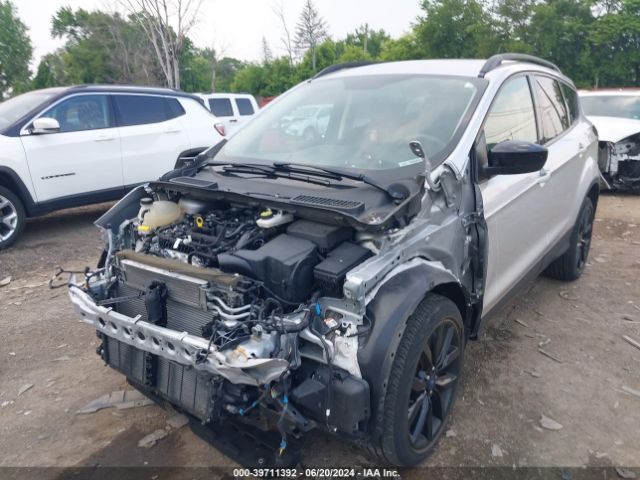 1FMCU9GD2KUA97370 Ford ESCAPE SE