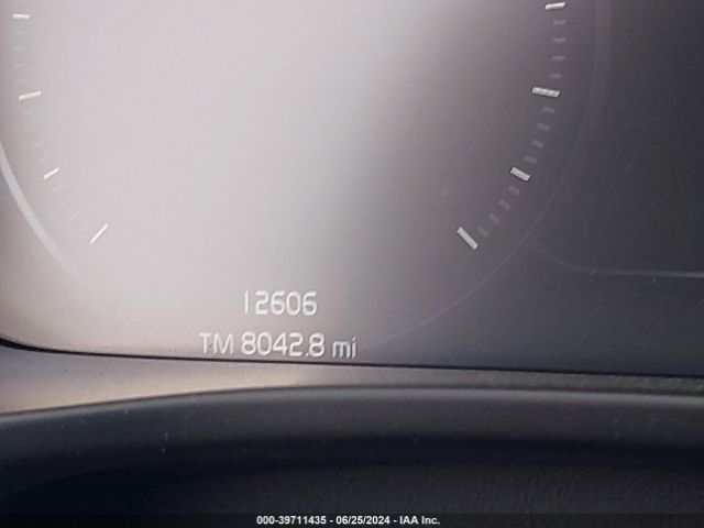 YV4162UM8N2790586 Volvo Xc40 T5 R-design