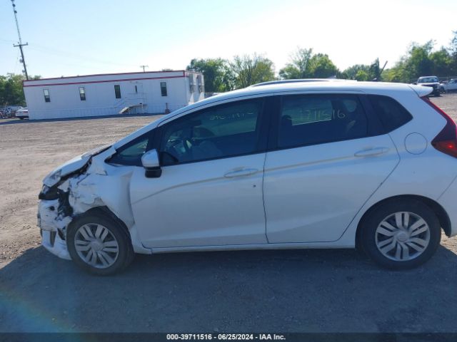3HGGK5G58FM735307 Honda FIT LX