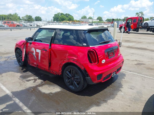 2021 MINI HARDTOP WMWXR5C07M2P00957 Photo 2