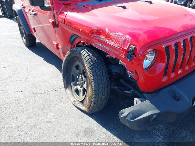 1C4HJXDG0KW552582 Jeep Wrangler Unlimited Sport 4x4