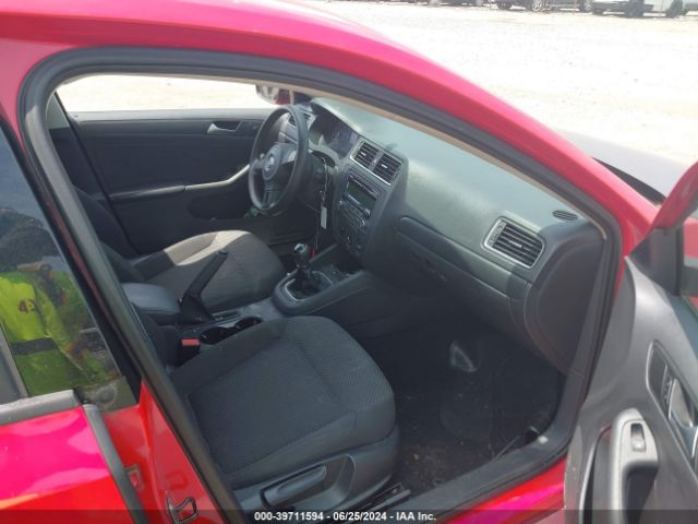 3VW1K7AJ4EM402247 Volkswagen Jetta 2.0l S