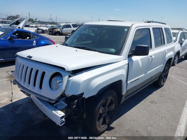 1C4NJPBA0FD371890 Jeep Patriot Altitude Edition