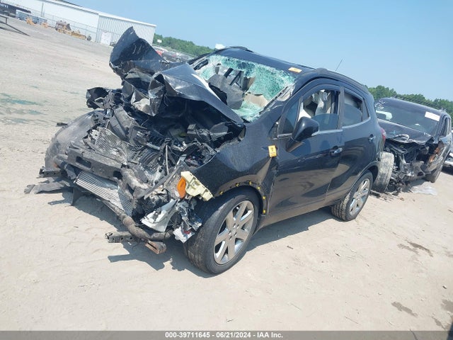 Buick Encore Premium 2018 KL4CJHSB6JB588431 Image 2