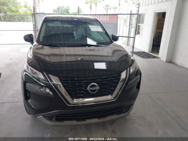 5N1BT3AA8PC935635 Nissan Rogue S Fwd