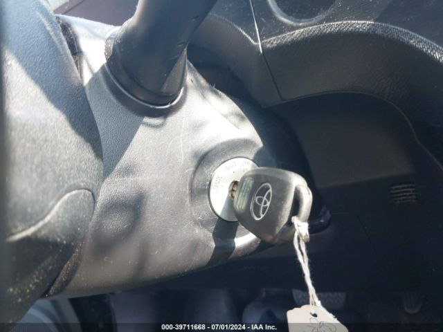 JTDKDTB37E1571492 Toyota Prius C One