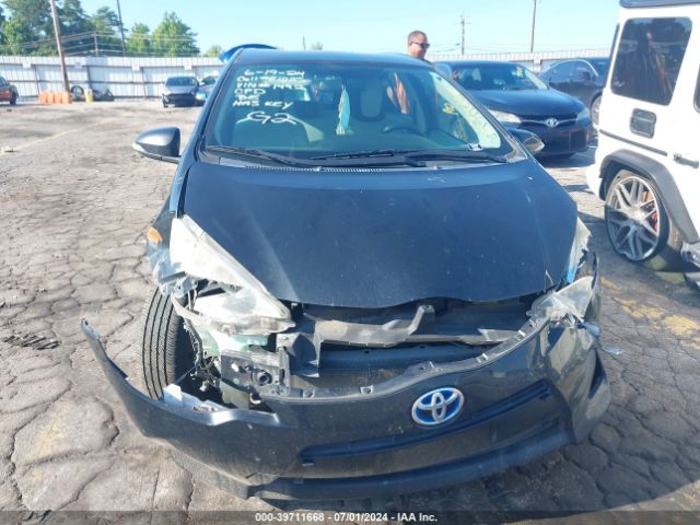 JTDKDTB37E1571492 Toyota Prius C One