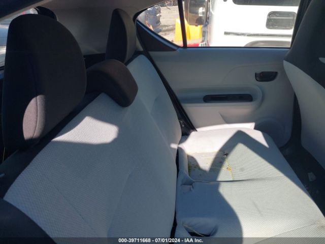 JTDKDTB37E1571492 Toyota Prius C One