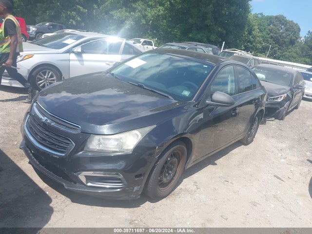 Chevrolet Cruze Ls Auto 2015 1G1PA5SH5F7215703 Image 2