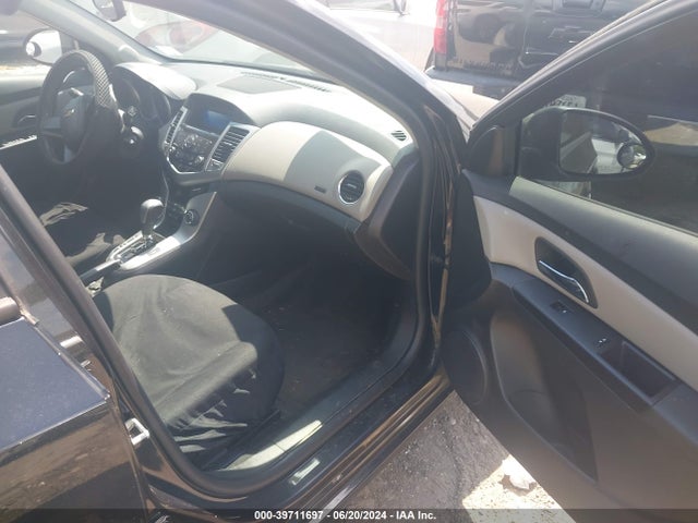 Chevrolet Cruze Ls Auto 2015 1G1PA5SH5F7215703 Image 5