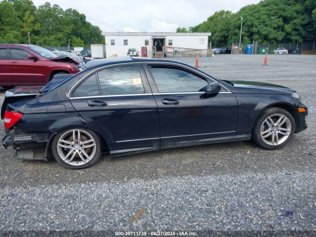 WDDGF4HB0EG242138 Mercedes-Benz C 250 Luxury/sport