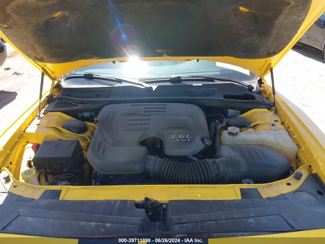 Dodge Challenger Sxt 2017 2C3CDZAG9HH604319 Image 10