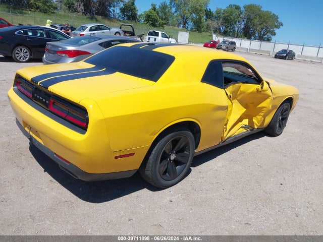 Dodge Challenger Sxt 2017 2C3CDZAG9HH604319 Image 4