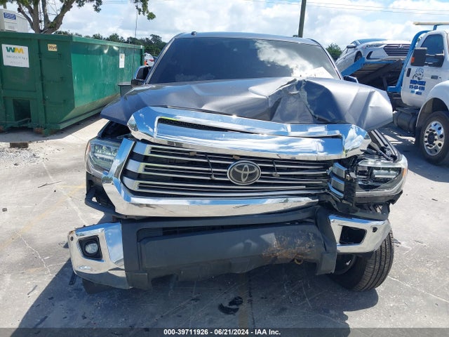 5TFFY5F1XJX237782 Toyota Tundra Limited 5.7l V8