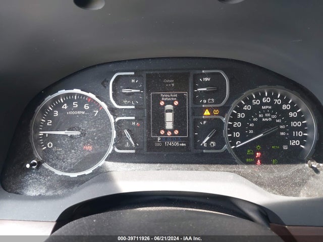 5TFFY5F1XJX237782 Toyota Tundra Limited 5.7l V8