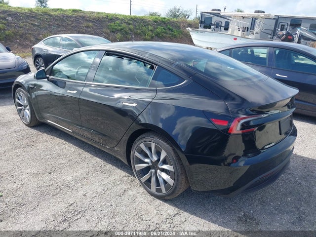 2024 TESLA MODEL 3 5YJ3E1EA7RF749379 Photo 2