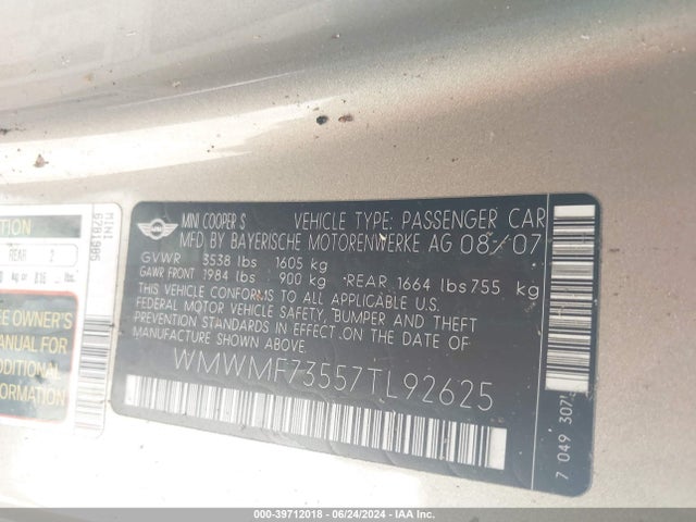 2007 MINI COOPER S WMWMF73557TL92625 Photo 8