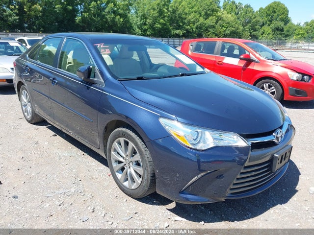 Toyota CAMRY XLE 2017 4T1BF1FK2HU789466 головне зображення