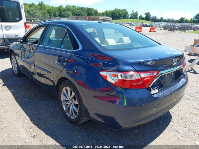 Toyota CAMRY XLE 2017 4T1BF1FK2HU789466 Image 3