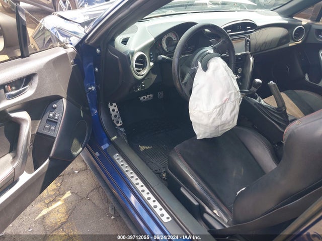 Scion Fr-s Monogram 2014 JF1ZNAA16E8707639 Image 5